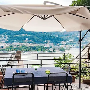https://maison-peltrera.it-lombardy.com